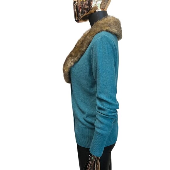 Cabi Teal Faux Fur Removable Collar Cardigan Sweater Button Front 3018 Medium - Picture 7 of 11